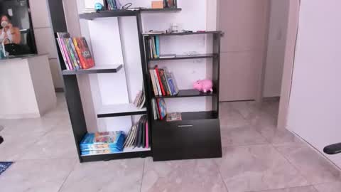 yenlo01 online show from October 17, 4:22 pm