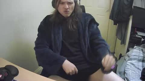 Snapshot of yeovil_alex chatting on January 5, 4:04 am Alex online show from January 5, 4:04 am