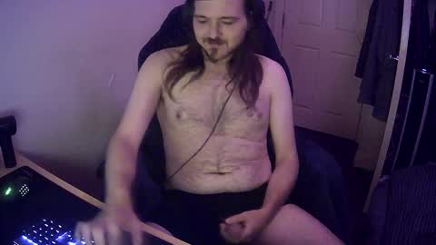 Snapshot of yeovil_alex chatting on September 11, 7:04 pm Alex online show from September 11, 7:04 pm