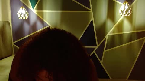 yera online show from October 6, 11:44 pm