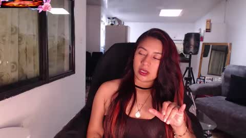 Snapshot of yes2802 chatting on October 8, 2:34 pm Yesi online show from October 8, 2:34 pm