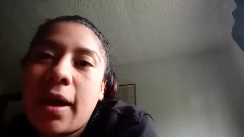 Snapshot of yes2802 chatting on March 4, 7:54 pm Yesi online show from March 4, 7:54 pm