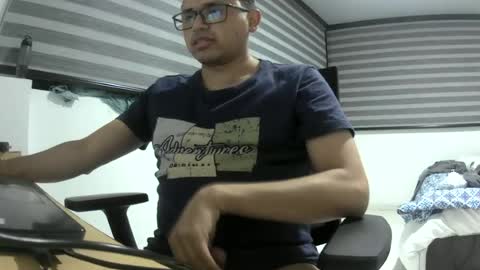 yesidxxx123_ online show from June 17, 3:00 am