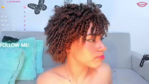 Snapshot of yess__daddyy chatting on February 26, 4:38 pm YAMPOOL  online show from February 26, 4:38 pm
