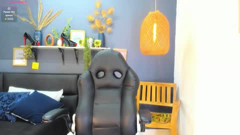 yessika_parker online show from March 2, 9:38 am