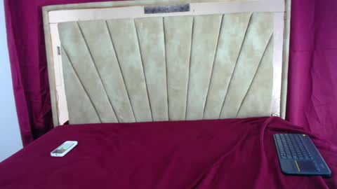 yessika_sex_hots online show from April 13, 12:59 am