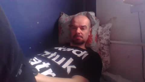 yewloo online show from March 1, 9:07 am