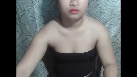 Snapshot of yhang_19 chatting on September 23, 3:17 pm yhang_19 online show from September 23, 3:17 pm