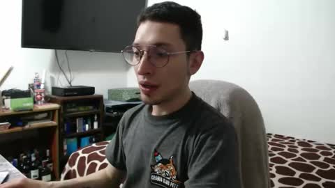 yinmao08 online show from February 19, 2:22 am