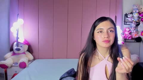 yinyang_luar online show from November 20, 7:55 pm