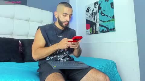 Yiyo online show from October 7, 2:18 am