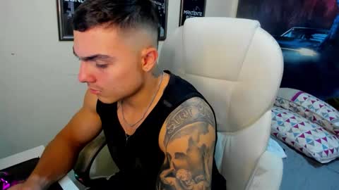 yker online show from October 18, 2:16 am