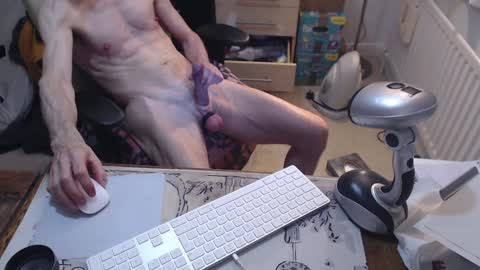 yogaman online show from December 8, 1:30 am