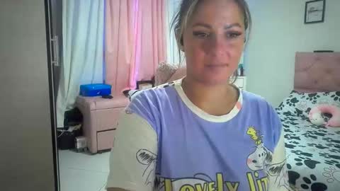 yokiko online show from March 11, 4:43 pm