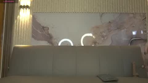 dulceandyors online show from November 23, 8:07 pm