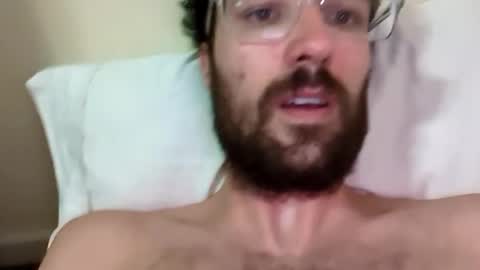 YourSexyPlayThing online show from January 3, 10:20 am