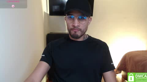 yoshy_man online show from May 8, 3:12 am