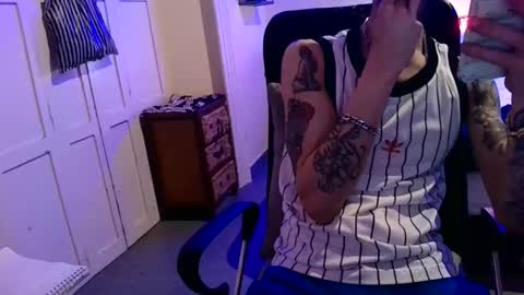 AlexBlack online show from March 2, 10:38 pm