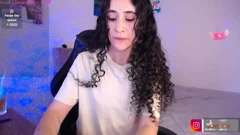  Laura  Model Independt online show from February 16, 8:55 pm