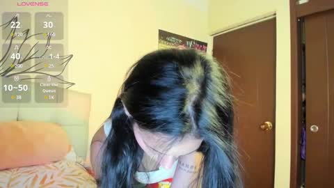 mia3 online show from February 28, 5:59 am