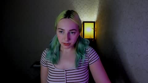 Cora online show from December 3, 5:26 am