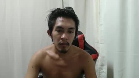 your_guy111 online show from May 10, 3:40 pm