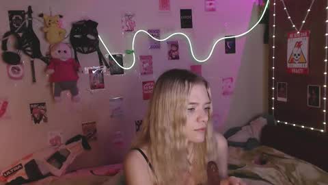 Your Horny Friends online show from November 3, 2:29 pm