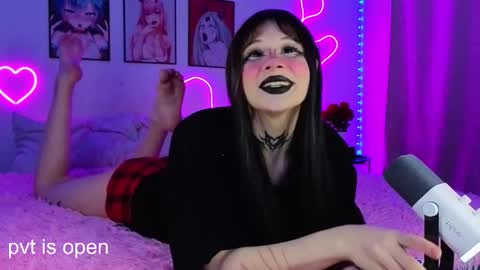 Eva online show from October 30, 11:27 pm