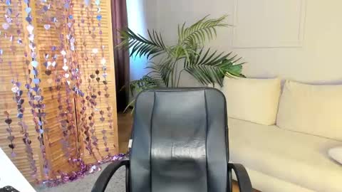 Viky online show from February 19, 10:34 am