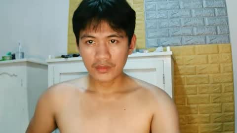 your_love_miaka online show from May 22, 10:22 am