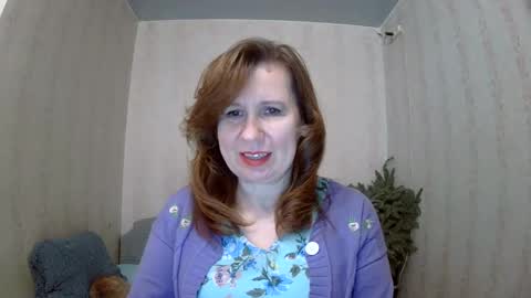 Snapshot of your_starsun chatting on February 1, 4:44 pm your_starsun online show from February 1, 4:44 pm