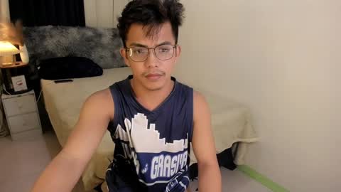 Snapshot of yourasian_bradley chatting on March 11, 8:31 pm yourasian_bradley online show from March 11, 8:31 pm