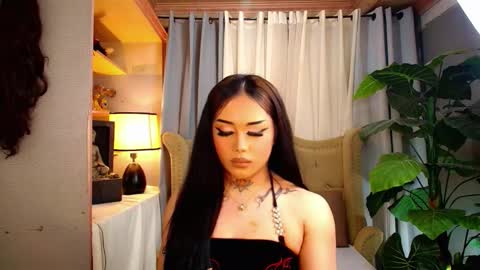 kim online show from November 3, 7:26 pm