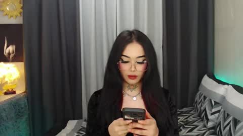 Snapshot of yourasiancockisontop chatting on February 22, 9:48 pm kim online show from February 22, 9:48 pm