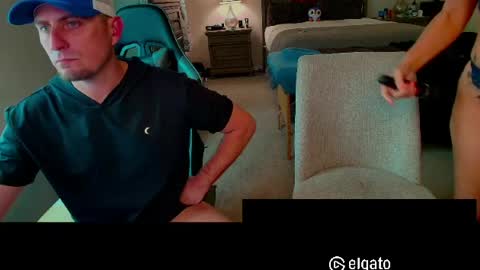 YourAvgNeighbors online show from May 24, 8:26 pm