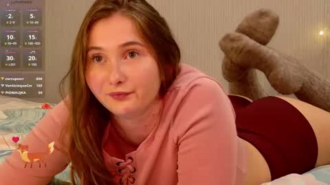 creamysister online show from October 11, 8:45 pm