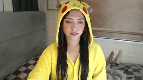 JEN  online show from January 16, 6:03 am