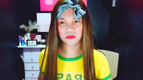 yourdirtygirl_lyla online show from January 17, 6:01 am