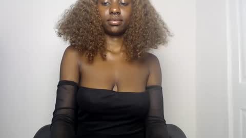 Desiree online show from July 6, 8:55 pm