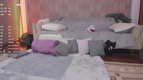 Mary online show from February 26, 8:17 am