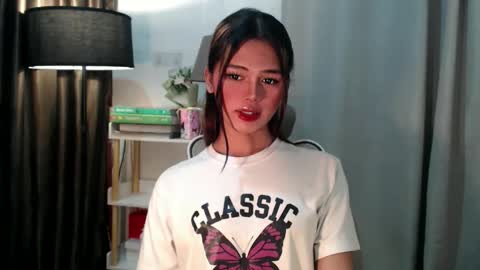 Snapshot of yourfavoratesunshine chatting on September 12, 2:08 pm Sunshine online show from September 12, 2:08 pm