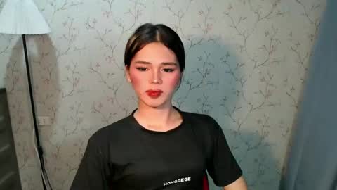 Snapshot of yourfavoratesunshine chatting on September 10, 1:45 pm Sunshine online show from September 10, 1:45 pm