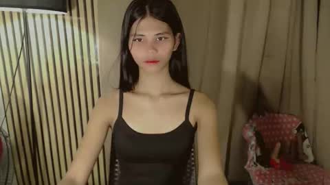 Vivian online show from February 18, 2:22 am