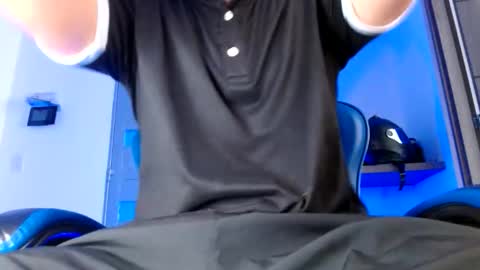 yourfavorite_bigclit online show from May 31, 2:49 pm
