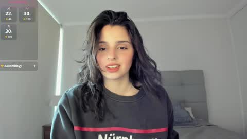 Helena online show from April 9, 9:31 pm