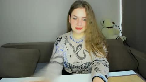 yourgem__ online show from May 7, 1:56 am