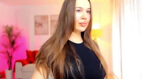 roxana online show from October 14, 10:51 am