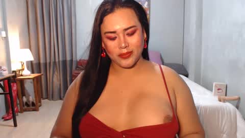 Cassy online show from December 7, 2:19 pm