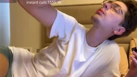 Chris online show from May 17, 5:49 am