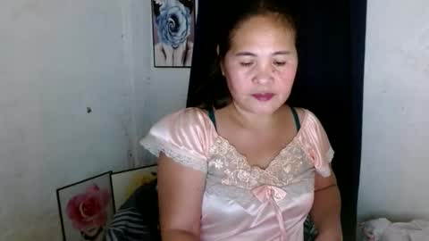 Regine online show from November 12, 4:26 am